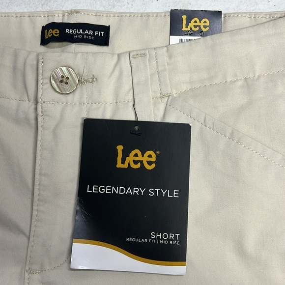 Women’s Lee Legendary Shorts Size 8 Khaki NWT-small defect see photos - Picture 8 of 11
